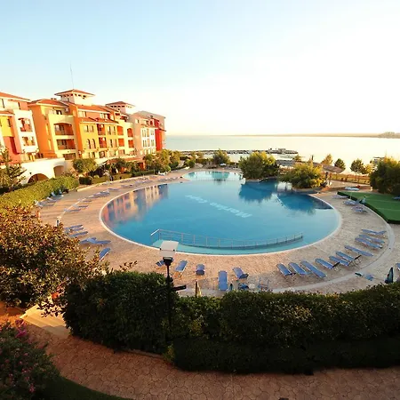 Menada In Marina Cape Ravda