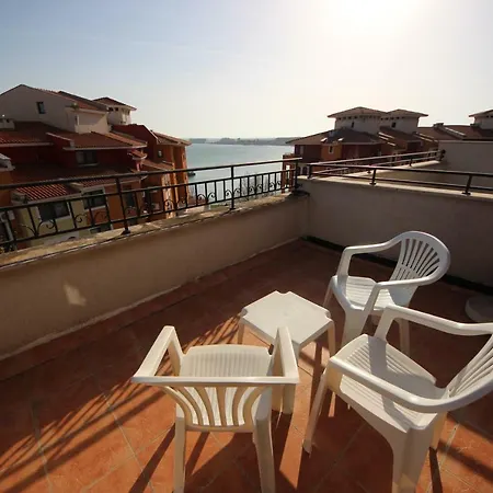 Menada In Marina Cape Apartamento *